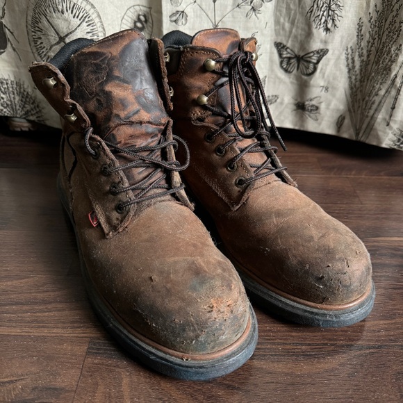 Red Wing Dynaforce 6” Waterproof Steal Toe Boots - Picture 3 of 9